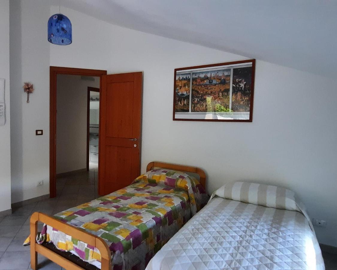 Ai Pe Da Colla Apartment Colletta Exterior photo
